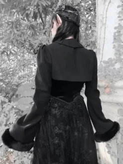 Manteaux gothiques Lolita Manteau en polyester noir Manteau d'hiver Lolita Outwears