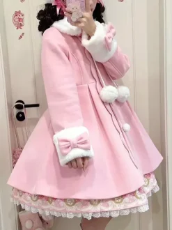 Manteaux Sweet Lolita n艙uds roses pompons manteau en polyester vêtements d'extérieur Lolita d'hiver
