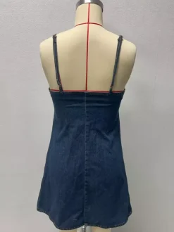Mini-robe nuisette en jean à découpes pour femme 2026