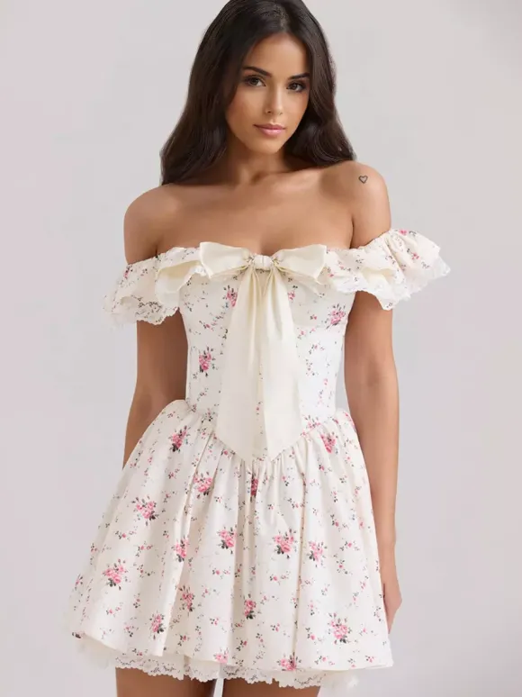 Mini-robe fleurie à épaules dénudées et n艙ud pour l'été 2026