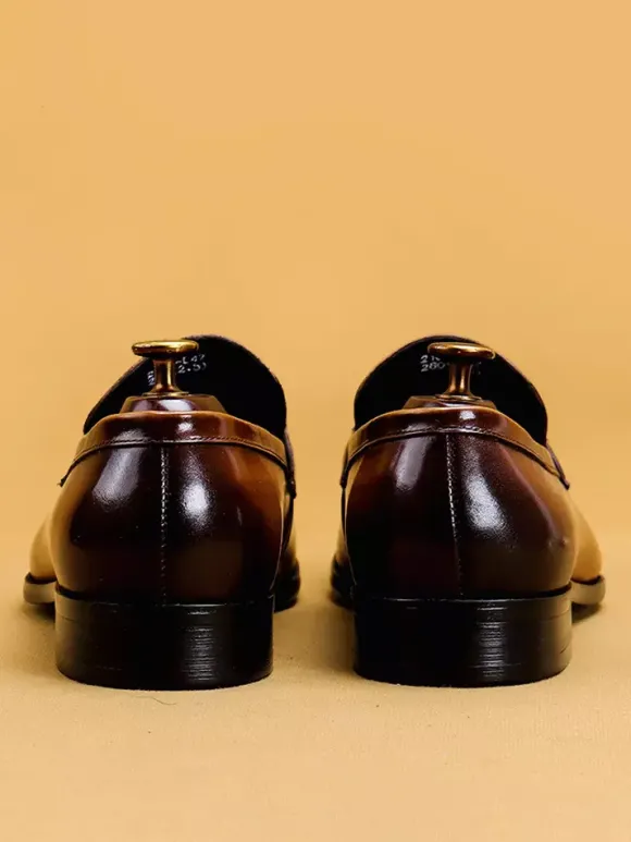 Mocassins à mors pour homme en cuir véritable à bout pointu à enfiler