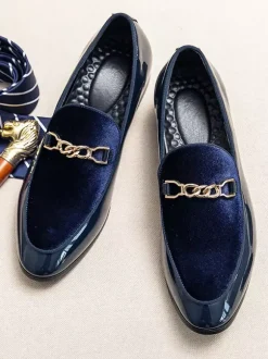 Mocassins à mors pour hommes en daim cuir à enfiler avec boucle à chaîne bout pointu talons bas chaussures de bal