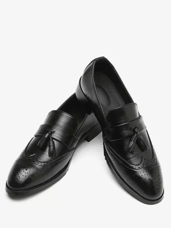 Mocassins à pampilles pour hommes chaussures habillées en cuir à bout pointu à enfiler