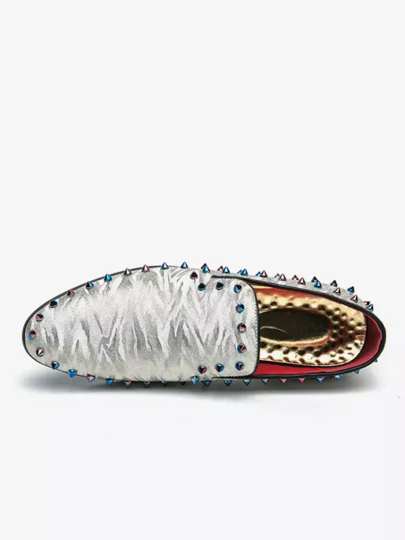Mocassins à rivets pour hommes à enfiler à bout pointu en cuir végétalien clous décoratifs antidérapants à talon carré décontractés