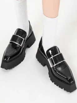 Mocassins Noirs Pour Femmes Avec Boucle Plateforme À Enfiler