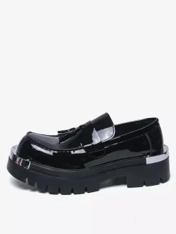 Mocassins noirs pour hommes bout rond détails métalliques chaussures à enfiler