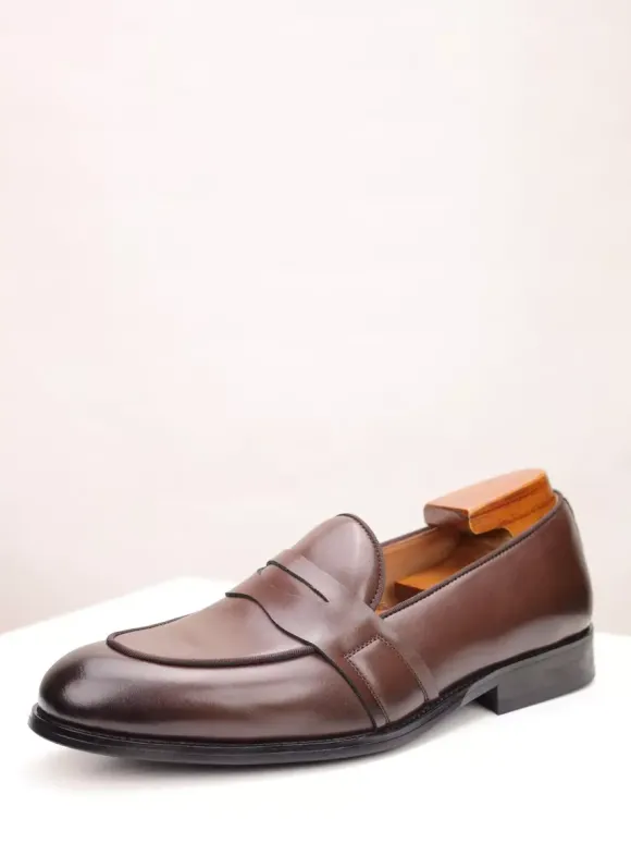 Mocassins Penny marron pour hommes bout rond chaussures habillées à enfiler