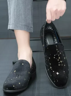 Mocassins classiques à enfiler pour hommes chaussures noires de style décontracté chaussures pointues en daim de haute qualité avec broderie étoile