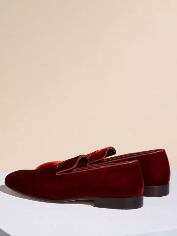 Mocassins à enfiler pour hommes chaussures en daim noir à bout rond motif brodé pour robe de soirée de mariage