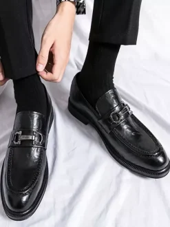 Mocassins à enfiler pour homme chaussures en cuir à talons bas et bout rond