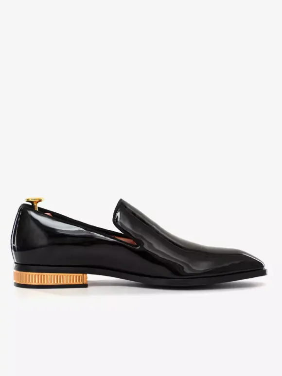 Mocassins à enfiler pour hommes chaussures vernies à bout pointu et talons bas