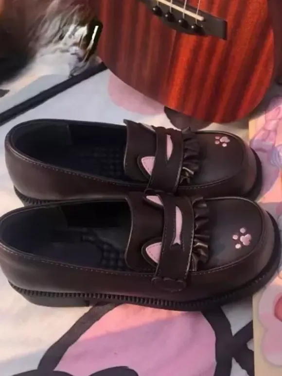 Mocassins Lolita doux style chat bout rond cuir PU noir talon épais chaussures Lolita ravissantes