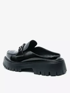 Mocassins mules noirs pour hommes bout rond détails métalliques chaussures à enfiler