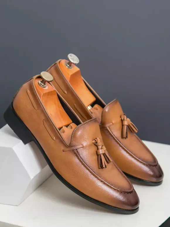 Mocassins à pampilles pour hommes bout rond confortables à enfiler pour mariage bal de promo
