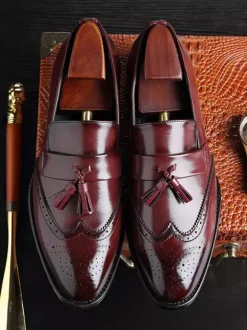 Mocassins à pampilles pour hommes à enfiler à bout pointu à bout golf à talons bas Penny Loafers
