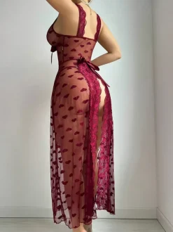 Nuisette longue bordeaux en dentelle dos nu dentelle transparente à imprimé c艙ur style babydoll lingerie sexy