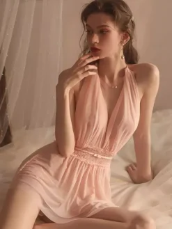Nuisette sexy en dentelle rose dos nu et tulle style babydoll.