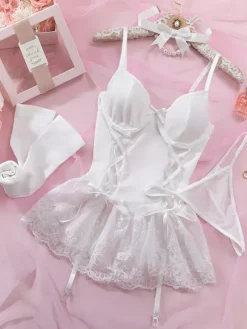 Nuisette en dentelle rose dos nu pour femme