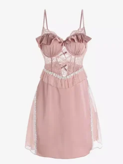 Nuisette sexy en satin rose poudré dentelle et tulle dos nu style babydoll.