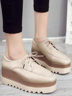 Oxfords élégants bout rond Synthétique cuir avant en dentelle Synthétique caoutchouc bout rond Oxfords chaussures