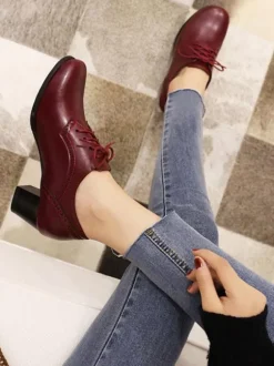 Oxfords marron femmes bout rond lacées chaussures oxford talon bloc