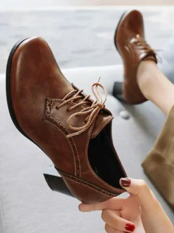 Oxfords marron femmes bout rond lacées chaussures oxford talon bloc