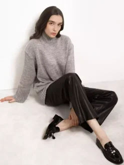 Pantalon rouge en similicuir PU taille naturelle coupe droite chic