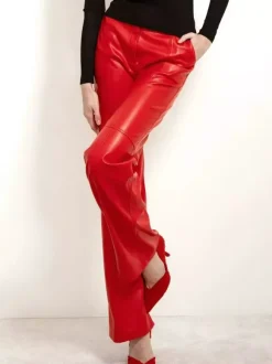 Pantalon rouge en similicuir PU taille naturelle coupe droite chic