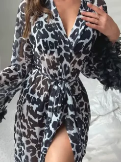 Peignoirs Vêtements de nuit Chemise de nuit Imprimé léopard Lingerie