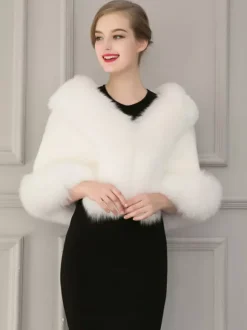 Poncho Fourré Polaire Femme Cape Blanche