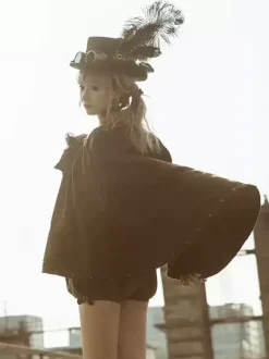 Poncho gothique Lolita en daim marron foncé Vêtements d'extérieur Lolita d'automne
