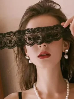 Pour les femmes Dentelle noire de la Saint-Valentin Dentelle