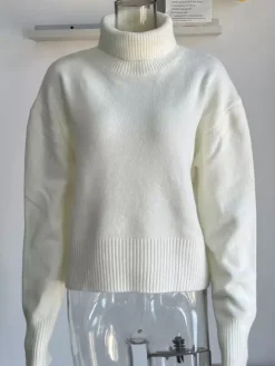 Pull en tricot uni à col bénitier pour femme (2026)