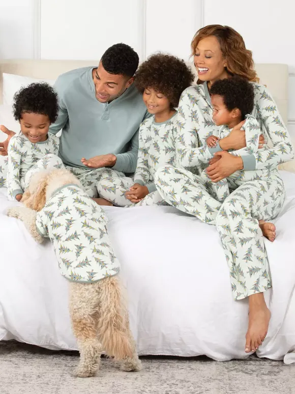 Pyjamas de Noël assortis pour toute la famille motif sapin collection 2026