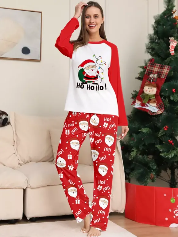 Pyjamas de Noël familiaux rouge et blanc à manches raglan et imprimé Père Noël 2026