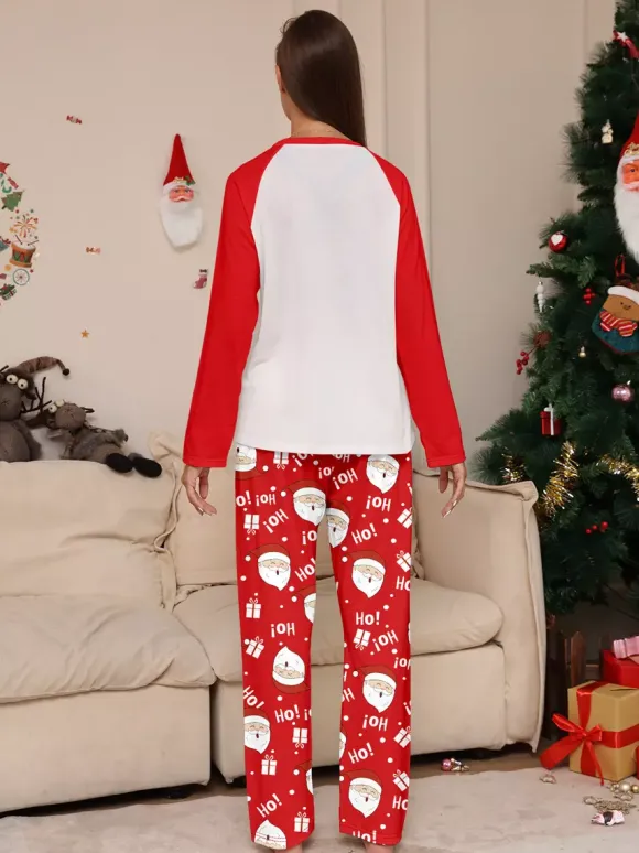Pyjamas de Noël familiaux rouge et blanc à manches raglan et imprimé Père Noël 2026