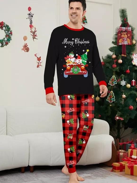 Pyjamas de Noël familiaux à carreaux noirs et rouges motif voiture et bonhomme de neige collection 2026
