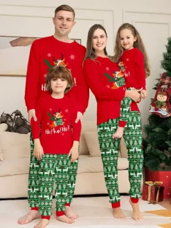 Pyjamas de Noël familiaux à motif Fair Isle rouge et vert avec des rennes (collection 2026)