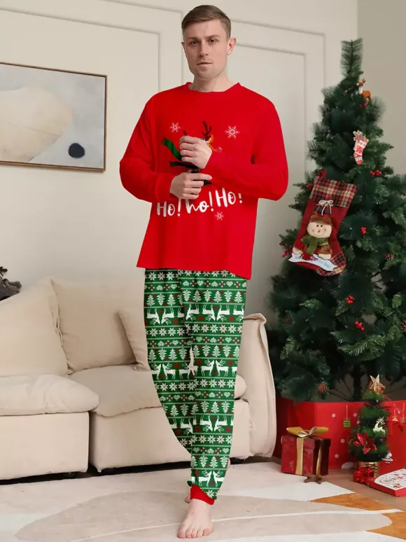 Pyjamas de Noël familiaux à motif Fair Isle rouge et vert avec des rennes (collection 2026)