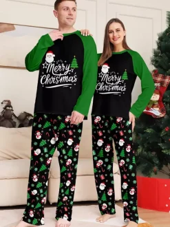 Pyjamas familiaux raglan noirs et verts à imprimé sapin et bonhomme de neige Joyeux Noël 2026