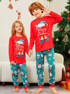 Pyjamas familiaux rouges et turquoise avec imprimé Joyeux Noël 2026