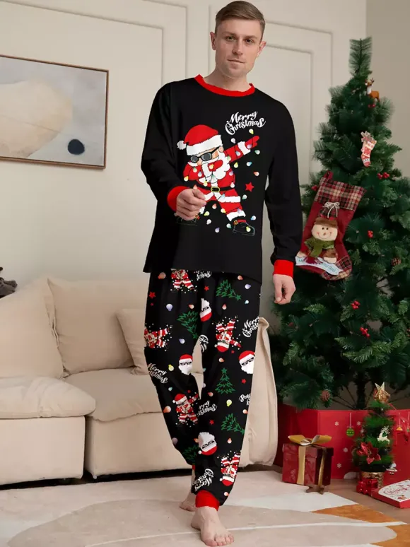 Pyjamas de Noël assortis pour toute la famille motif Père Noël dab noir et rouge collection 2026