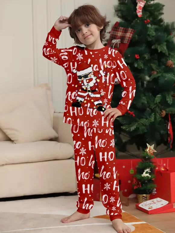 Pyjamas de Noël assortis pour toute la famille imprimé Père Noël rouge « Ho Ho Ho » collection 2026