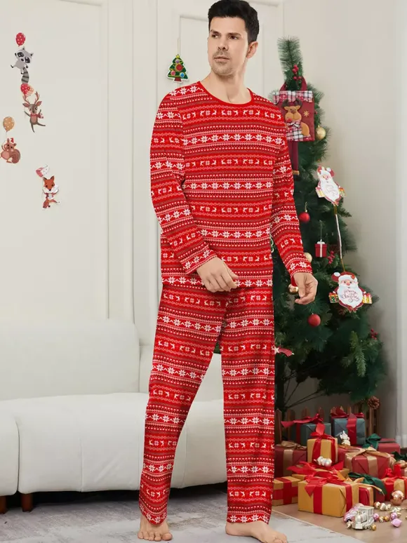 Pyjamas de Noël assortis pour toute la famille motif Fair Isle rouge et blanc collection 2026