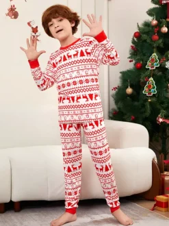 Pyjamas de Noël familiaux classiques à imprimé rennes rouges et blancs collection 2026