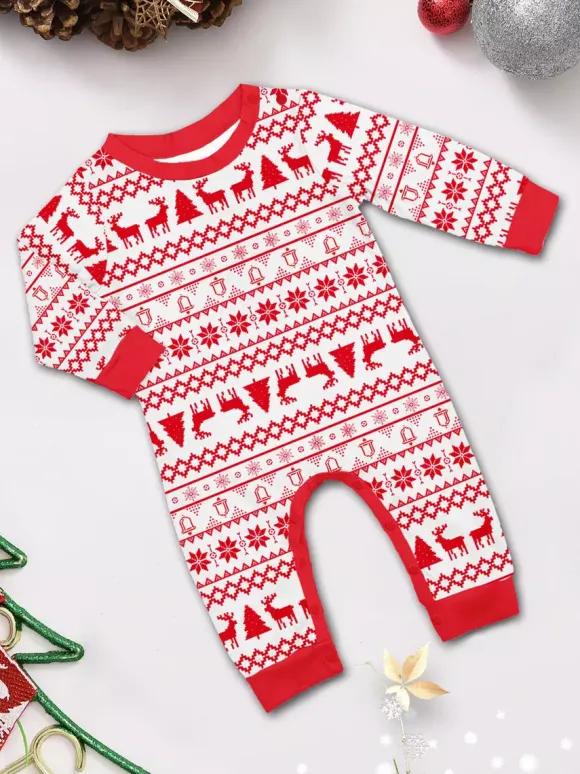 Pyjamas de Noël familiaux classiques à imprimé rennes rouges et blancs collection 2026