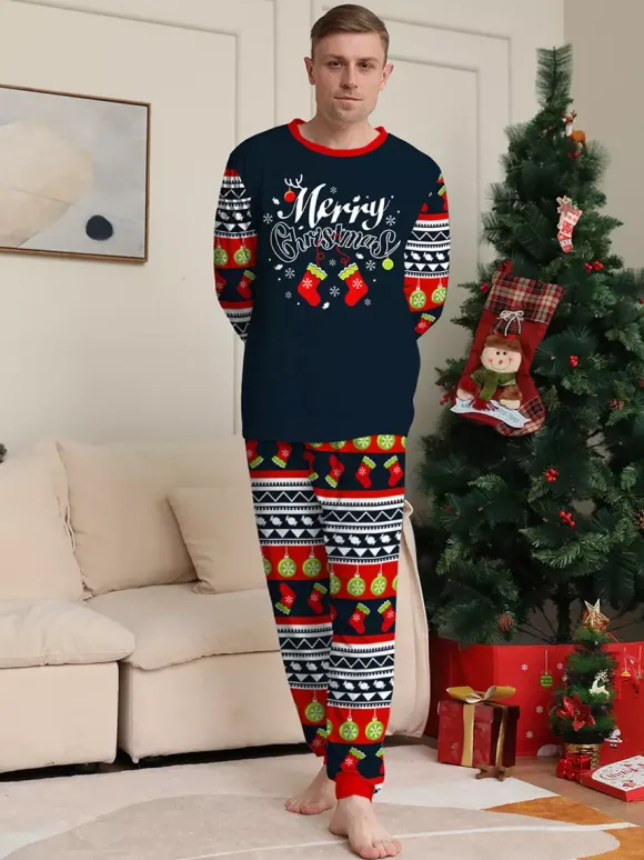 Pyjamas de Noël familiaux à motifs Fair Isle bleu marine rouge et vert collection 2026