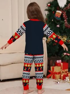 Pyjamas de Noël familiaux à motifs Fair Isle bleu marine rouge et vert collection 2026