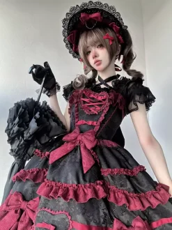 rentrée scolaireRobe gothique Lolita rouge noire à manches courtes avec n艙uds et volants style kawaii
