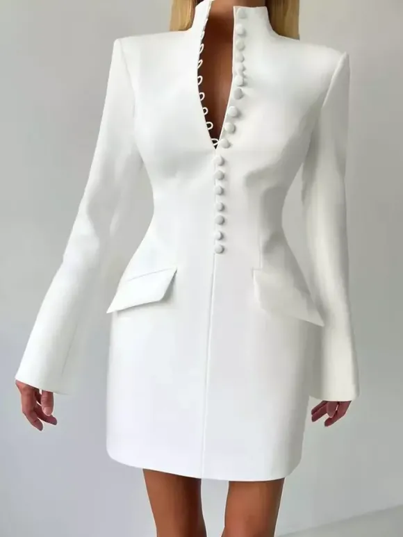 Robe blazer mini cintrée à boutons structurée et moderne collection 2026